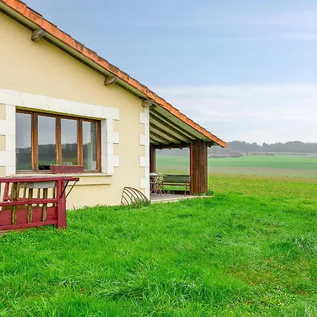 Vakantiehuis Cozy In With Wifi Scorbé-Clairvaux