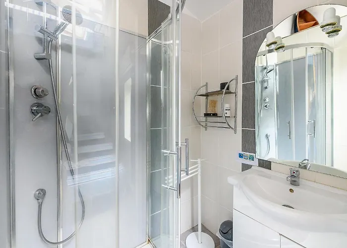 Сasa de vacaciones Cozy In With Wifi Scorbé-Clairvaux