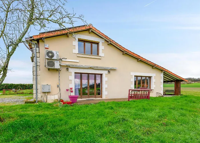 Cozy In With Wifi Сasa de vacaciones